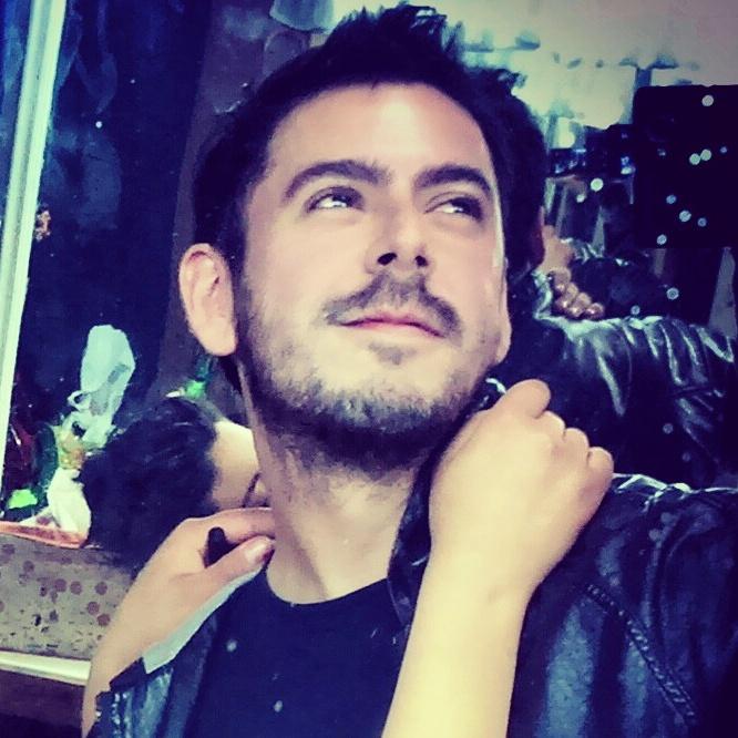 un pasajero del mundo, sin nacionalidad... Comunicador Audiovisual. soltero y feliz.