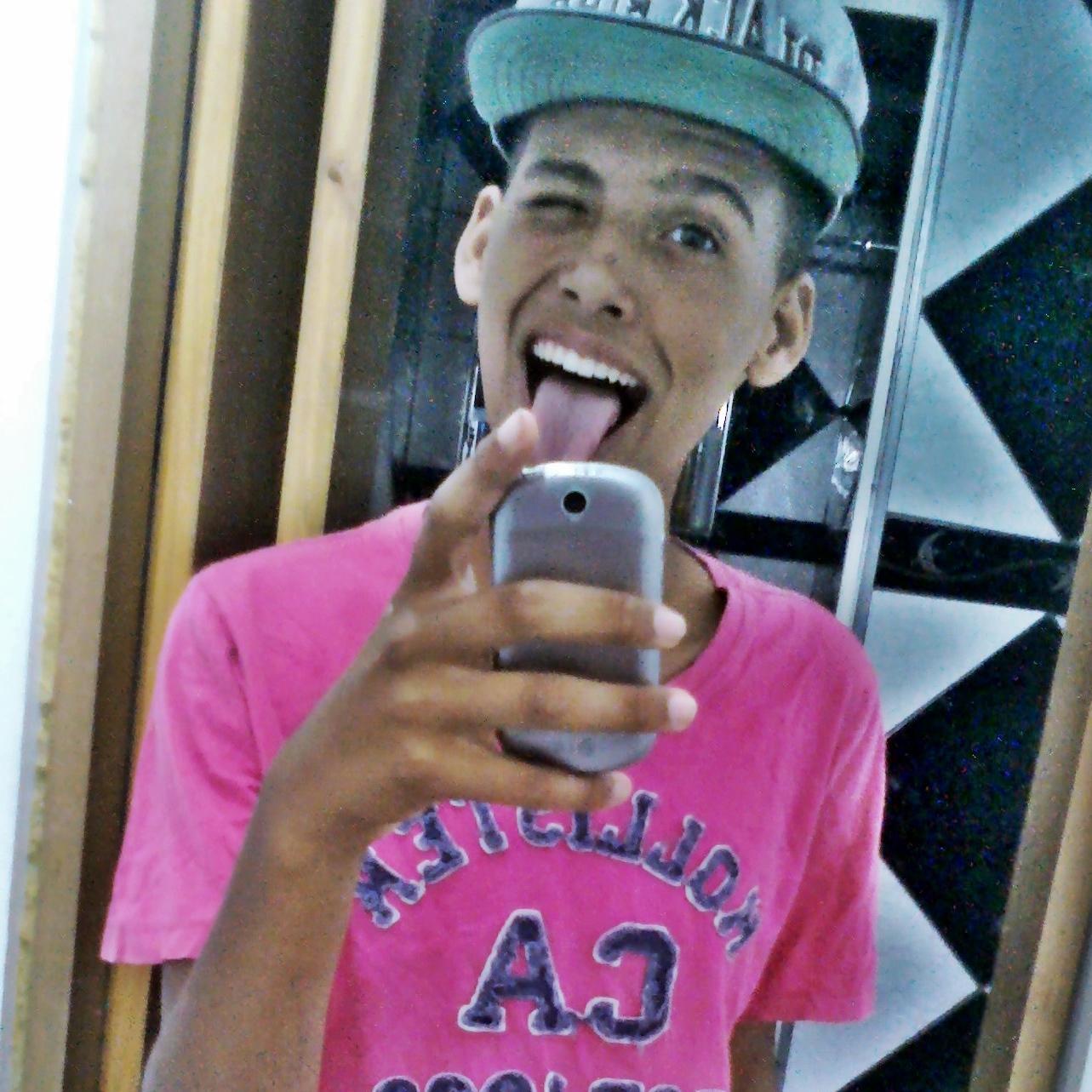 15 years old. Leonino. Corinthiano.