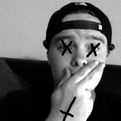 follow my old account again @preston_hickey i got it back sorry about tht