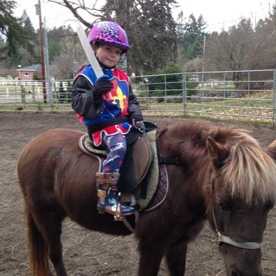 4 horses + 3 kids = very busy!