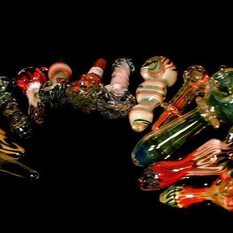 GiassPipes_'s profile picture. Best glass pipes and glass art
