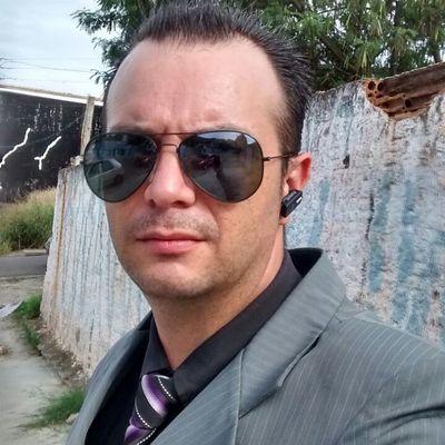 sempre um homem romantico