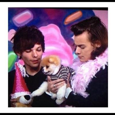 Hii lovely!! this is a free follow but if you could follow @pintsizestyles it would be amazing