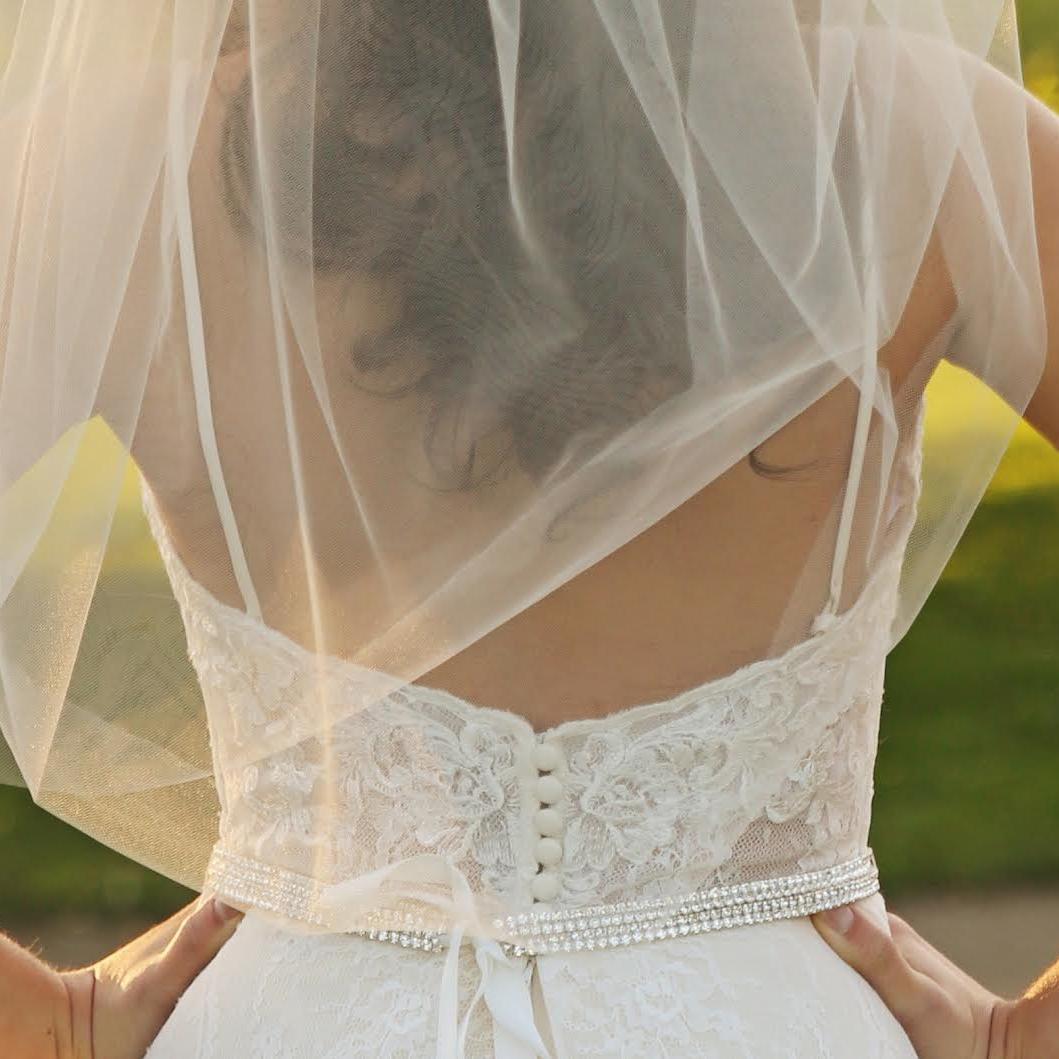 Discover stunning gowns and oh-so-important add-ons like fabulous veils, jewelry, and accessories.