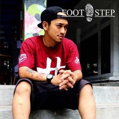 a 100% high quality local brand shoes and   0% fake . Pemesanan sms 08972940968