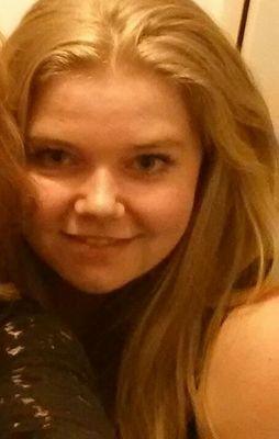 Miiekjhee's profile picture. 