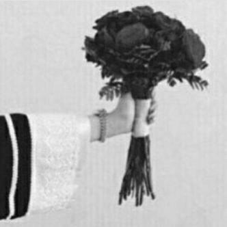 ﴿اللهّم آني مشتآقه لك فخذنيِ إليك وبشرني بجنتكَ﴾ .