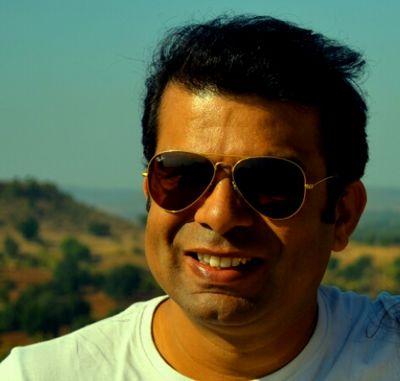 yalin74's profile picture. Apple Orange .. Orange Apple.... Stuck between the worlds. Longing to get enlightened. To discover who am I.