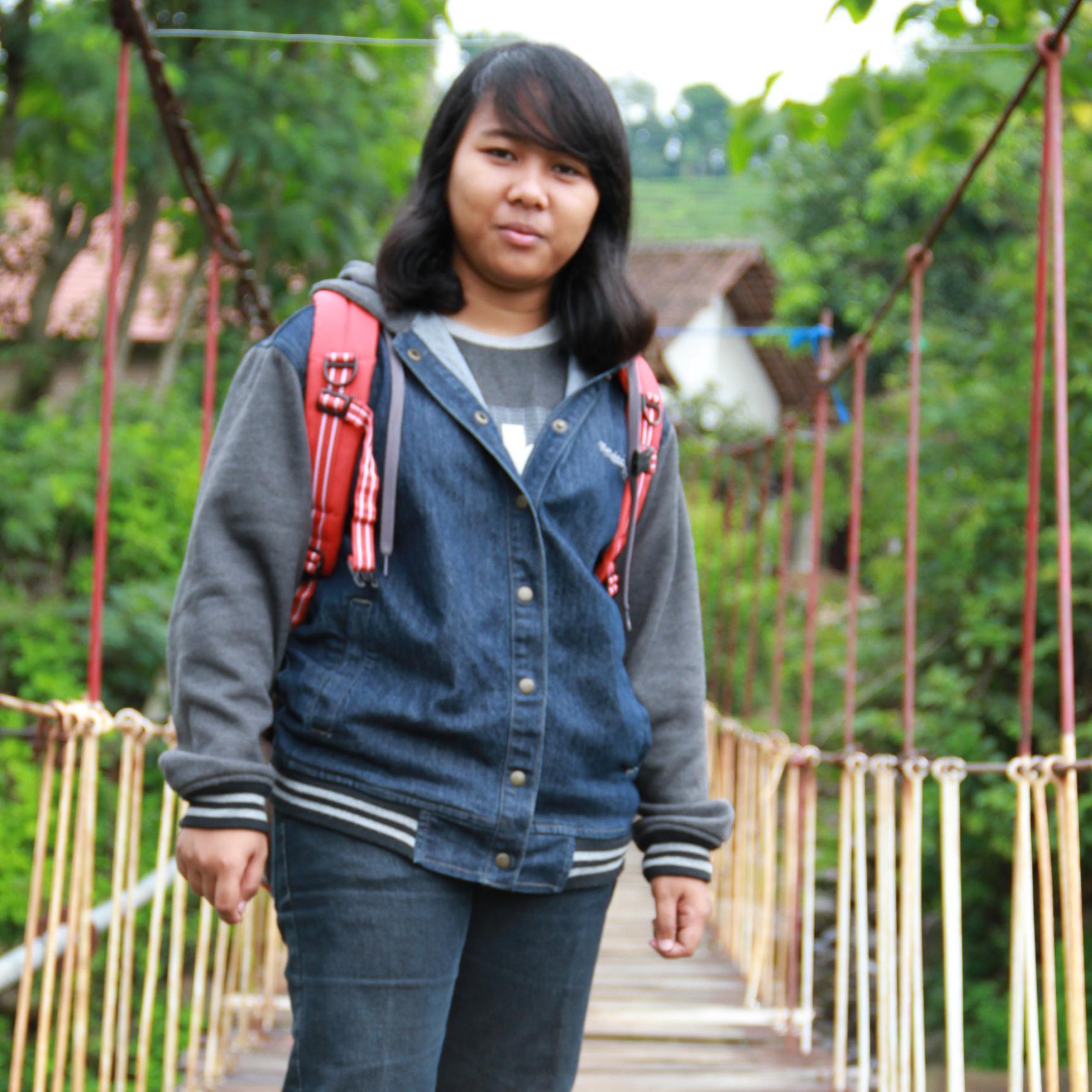 Tetra Santi Adella | Tetra | 16 april 1999 | SMKN 3 KIMIA MADIUN | X AK 4 | Follback? Just mention (｡♥‿♥｡)