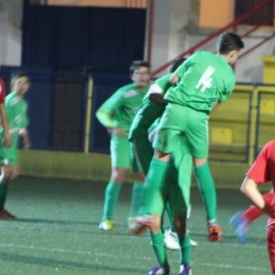 jugador de la liara balompié infantil