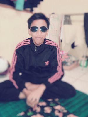scorpio, hobby berenang