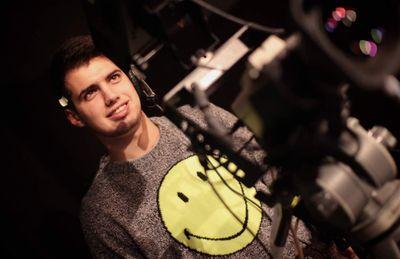 VaklinovV's profile picture. Experienced freelancer with an excellent set of camera operating, linear and non-linear editing skills. Specializing in video production and graphic design.