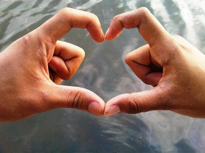 goods_ar's profile picture. AreleaRianinore we provide goods to your needs | Facebook | Instagram | ar_goods