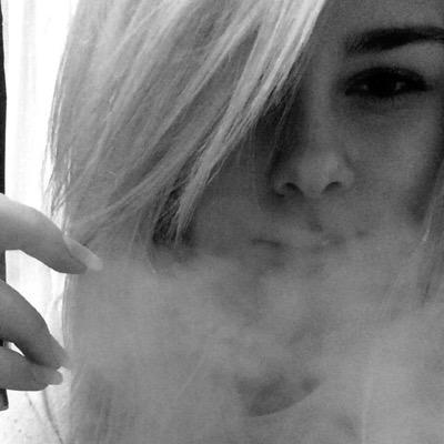 michellehallar's profile picture. you can see my tears..!