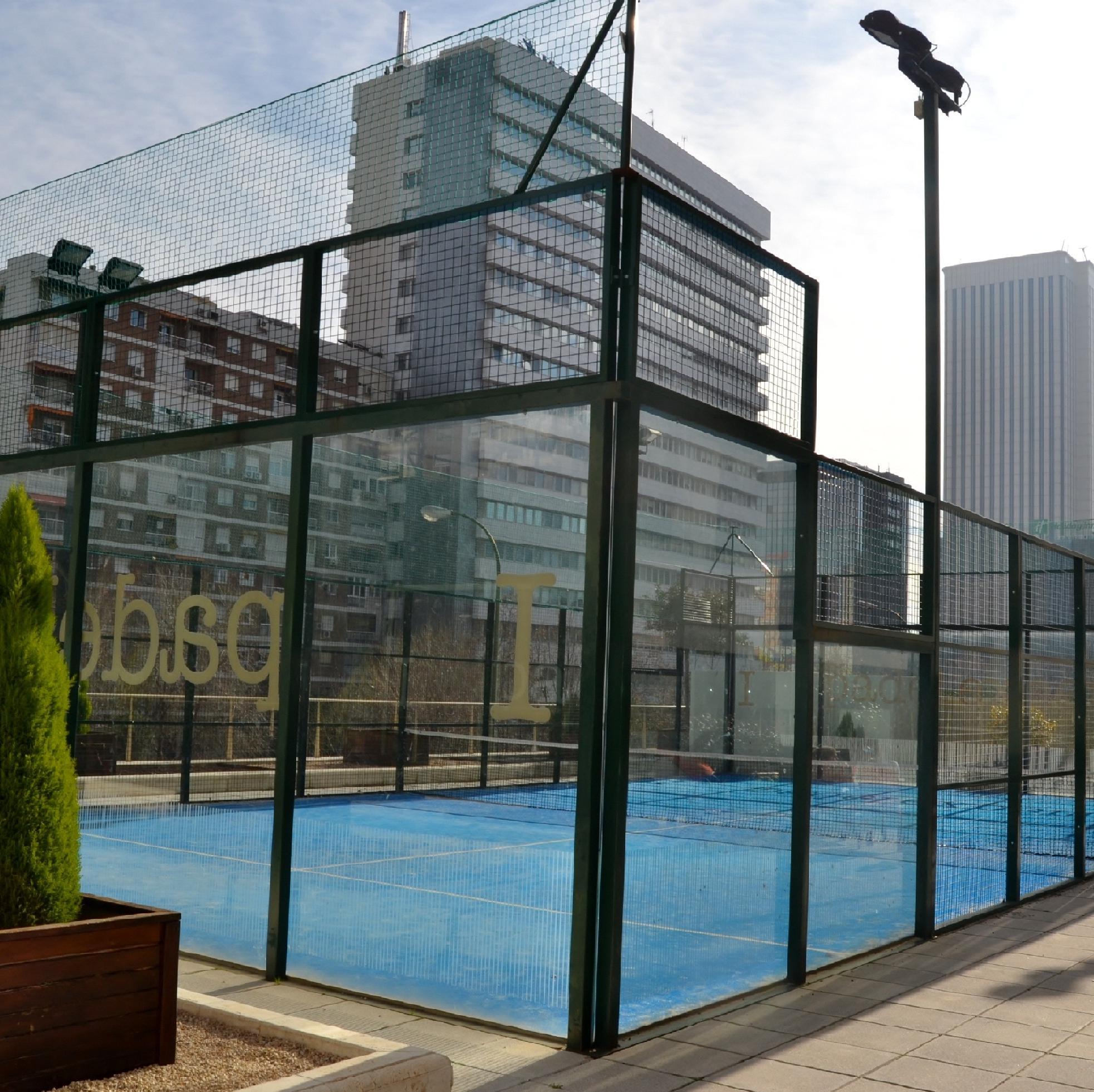 Club Padel Iberia Mart.
Padel en el centro de Madrid