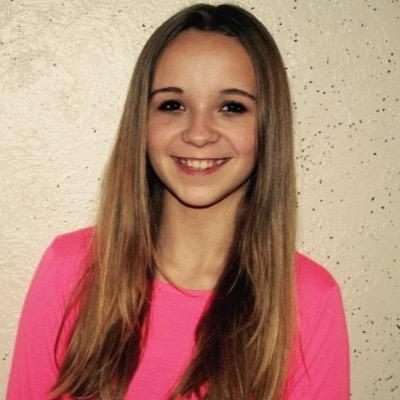 Hello. My name is Clara. I'm always happy and love to be together with my friends and family.❤️