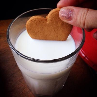 itsjessli's profile picture. Food & drink, music, tv. Those are my things.