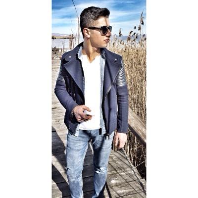 godesses8989's profile picture. hem çapulcu,hem anarşik, hem anne..agressive polyanna  Puzzle piece missing.. -- Ve bazıları; yokken bile vardır, fazlasıyla. --