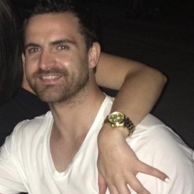 Madmikem84's profile picture. doing my bit for the cause, which one im not so sure!