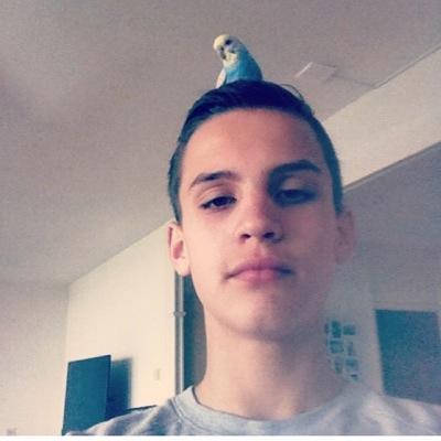 BBTS_Gamer's profile picture. i love playing arkaham server :D