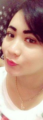 kelabu..