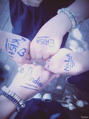 mauraazalea99's profile picture. 