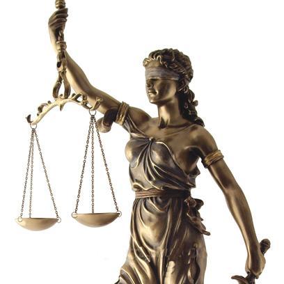 Abogado que desea paz, democracia y libertad para mi país.