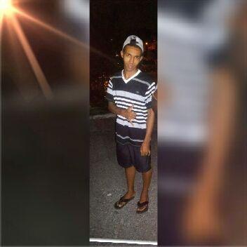 RSampaio22's profile picture. 