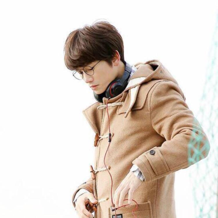 chadohee_s's profile picture. 킬미힐미 잡담계, 가뭄에 콩나듯 썰계
요섭요나맘  세기x요섭