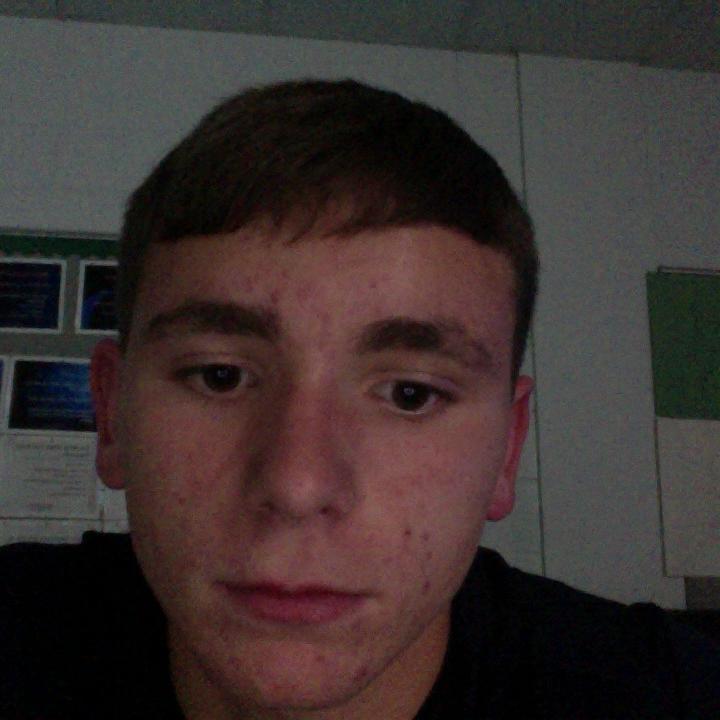 lucuslewis18's profile picture. 