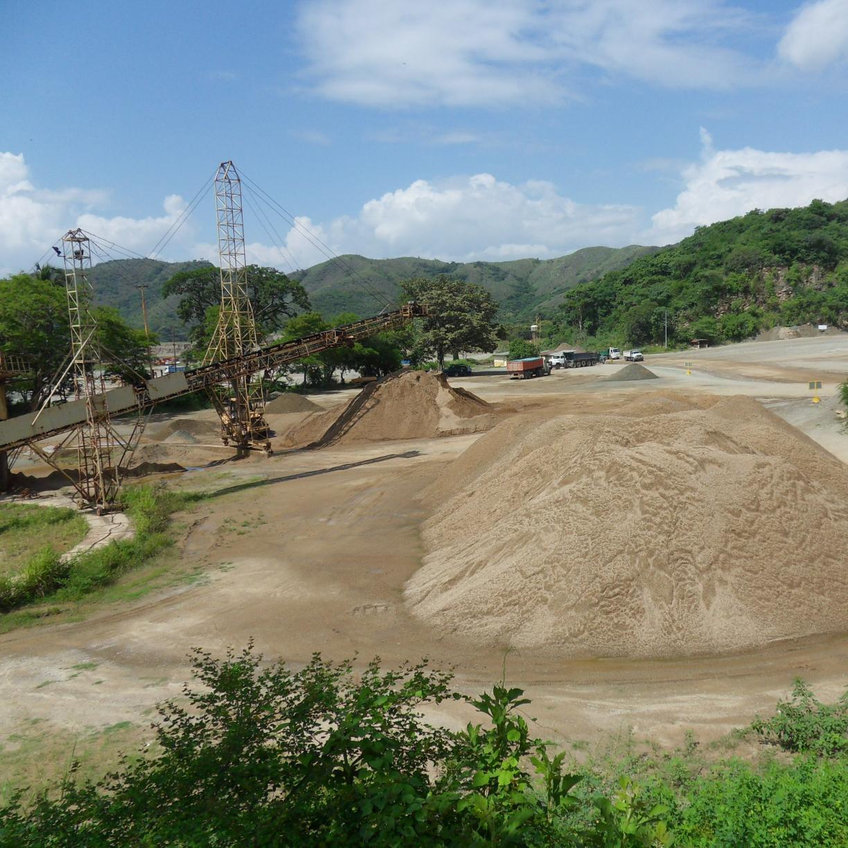 Canteras_Cura's profile picture. Empresa socialista dedicada a la explotación, clasificación y comercialización de Piedra y Arena. MINISTERIO DE INDUSTRIAS BÁSICAS ESTRATÉGICAS Y SOCIALISTAS.