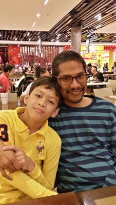 Author of my life, A business grad, IT literate, Half counsellor, A Psychology student and most importantly a screw-up son!