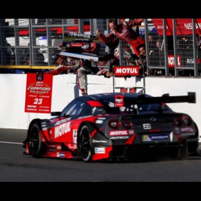 趣味 ドライブ スーパーＧＴ観戦（ＭＯＴＵＬ ＡＵＴＥＣＨ 松田次生選手、ロニー・クインタレッリ選手を応援しています）