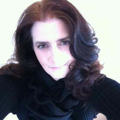 lyndaelyward's profile picture. 