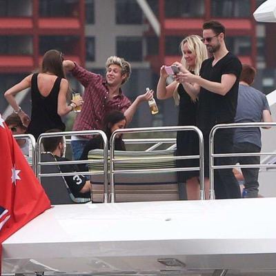 BioUsz's profile picture. HI !!  Go FOLLOW ▶️@devierganael  and in return I still subscribe to you :) you should not follow me but ▶️@devierganael