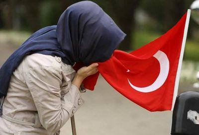 Bir an'dan başka neydi ki hayat..                                         
@izdihamdergi Adana Koordinatörü