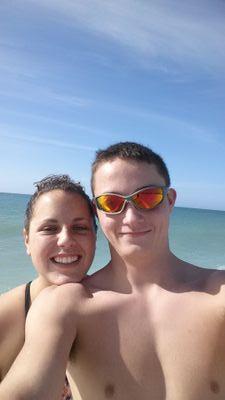 cup_HOLDER16's profile picture. im a senior at Logansport High School, I play football and run track  #teamfollowback TEAM USA!! Motivate yourself and never quit!!