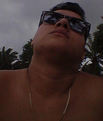 Emílio Ribeiro ®
 Compositor l Divulgador ®
Cel:(83)8660-2699 
Facebook: http://t.co/LqEbFlob7X