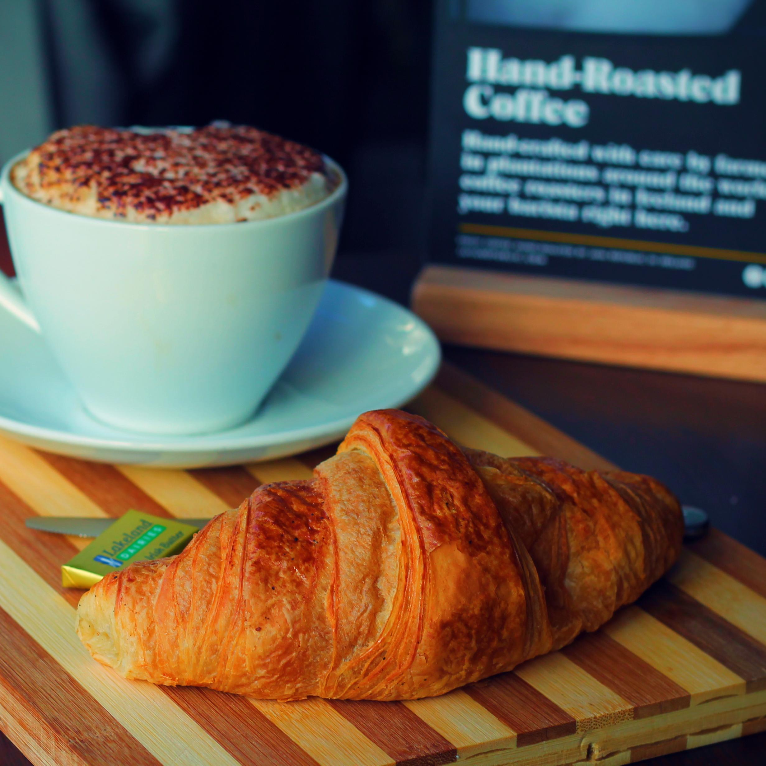 Independent Cafe at 9 Store Street, specializing in fresh sandwiches using the finest artisan produced ingredients. We use hand roasted Java Republic coffee.