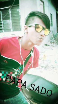 id wechat  azrulazizi_                     simple boys        nothing