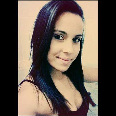 gaúcha, colorada e mega fã da Alice Salazar!!