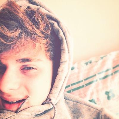 Andr34_94's profile picture. COME ON YOU GUNNERS!