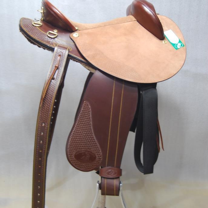 The BEST Australian Stock Saddles and saddler, bring QUALITY back to Equestrian Equipment