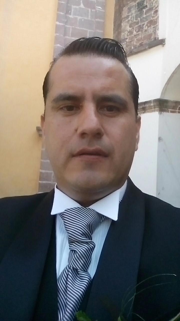 CsarOlalla's profile picture. 