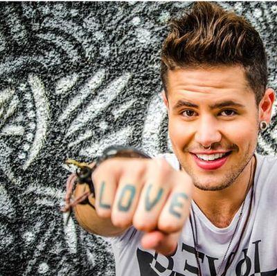 Fc dedicado ao melhor cantor do mundo - Leandro Buenno - Follow do lê dia 26/01/15