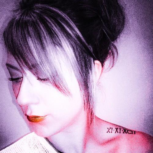 holzjennings92's profile picture. You can never hold onto something that is truly beautiful, not without consequences. There is a reason why roses have thorns.