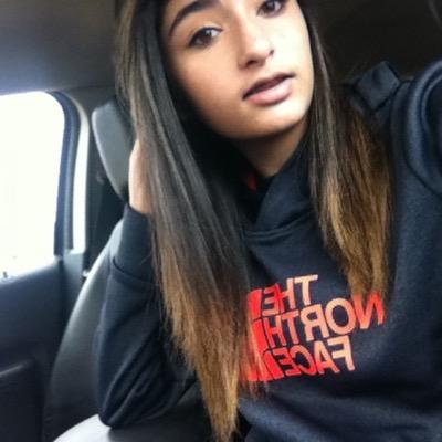 raemae100101's profile picture. always be your self and express your self because we want to see the real one not someone who your trying to be!