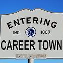 Career Town helps employers connect with qualified job seekers and successfully fill openings through virtual career fair events.