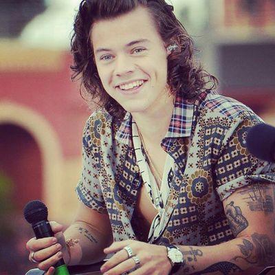 Harry__Heart's profile picture. ~cause darling I'm a nightmare dressed like a daydream~