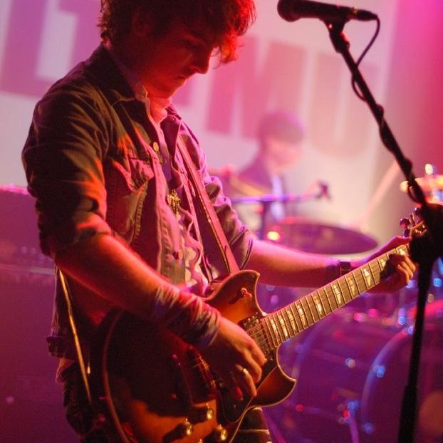 Riffs and licks from the lead guitarist of @Velvetineuk